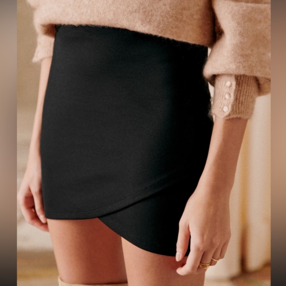 Sezane Calvi Skirt Black - Size S
